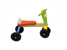drveni tricikl za decu